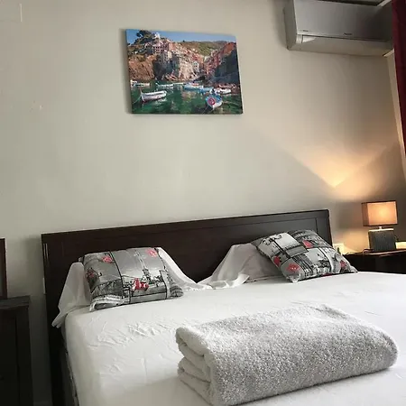 Ruben Vela Apartment